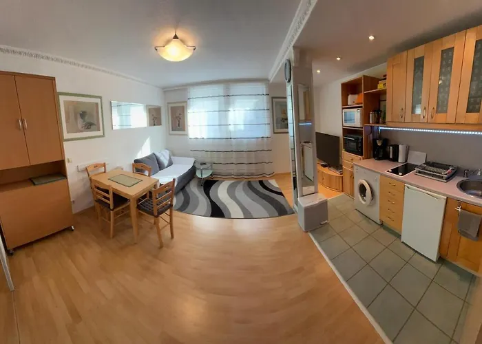 Ruhige geräumige Wohnung